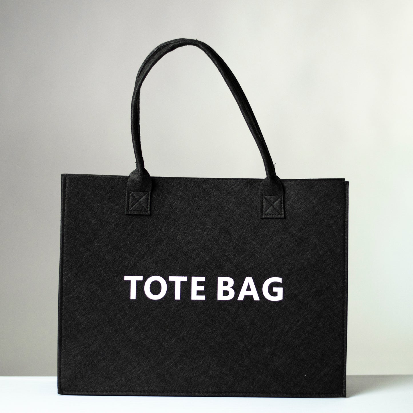 The Darmon Tote Bag handbag