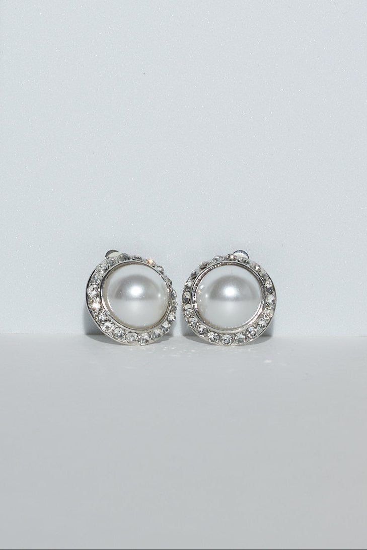 Mother Pearl White Clip-On Earrings