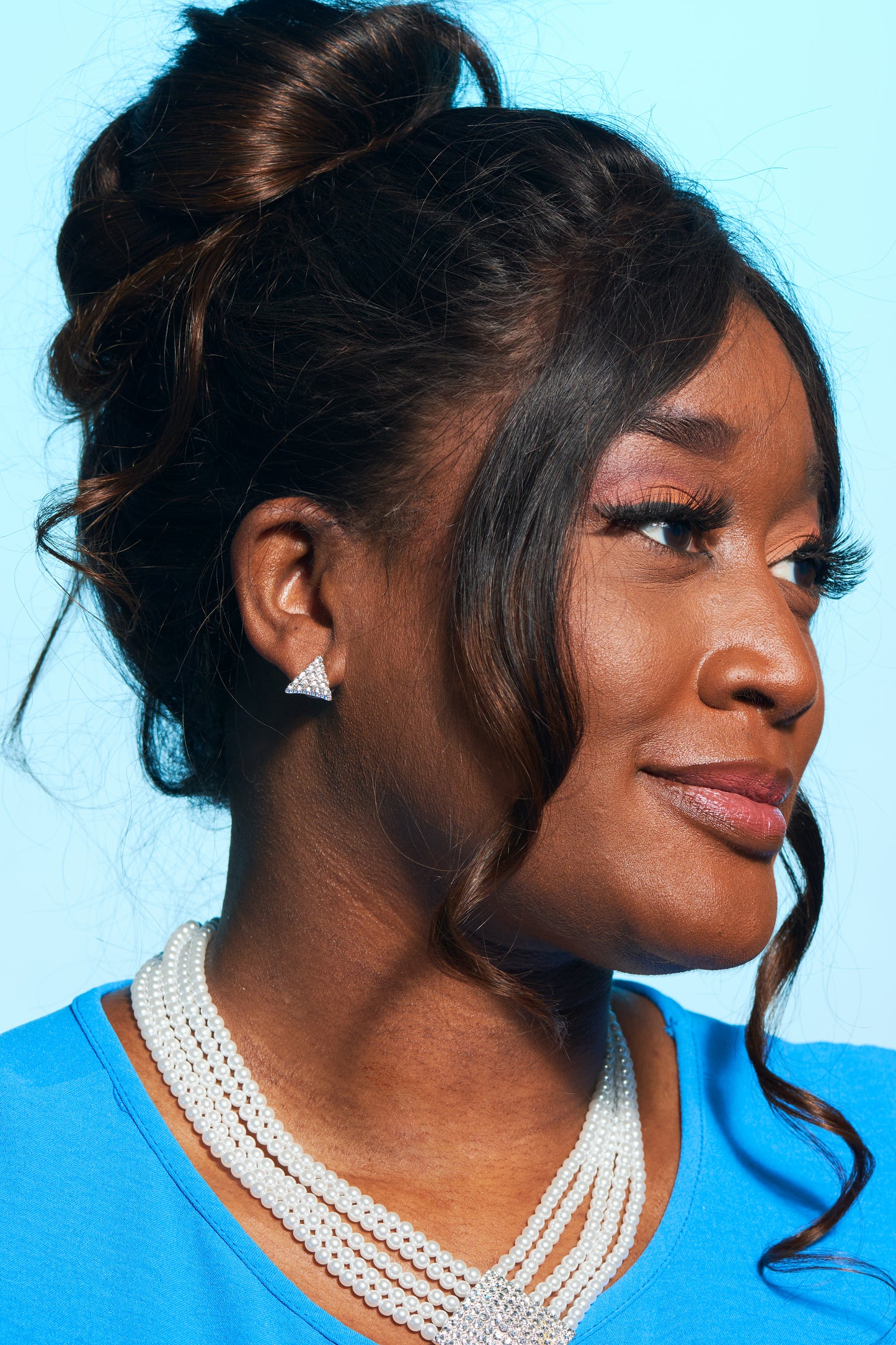 Diamonds & 5 Strand Pearls Necklace Set