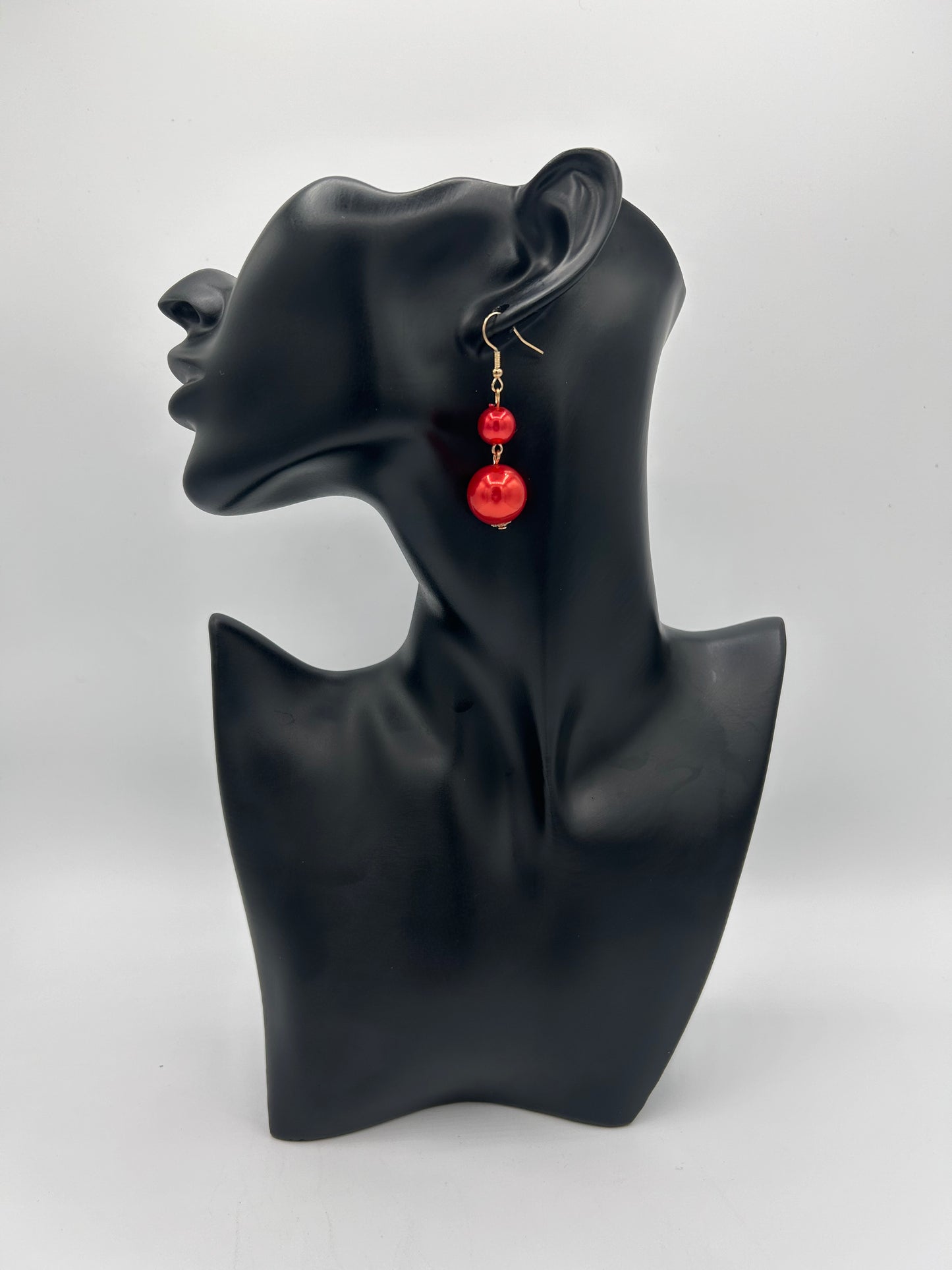 The Classic Red Pearl Set