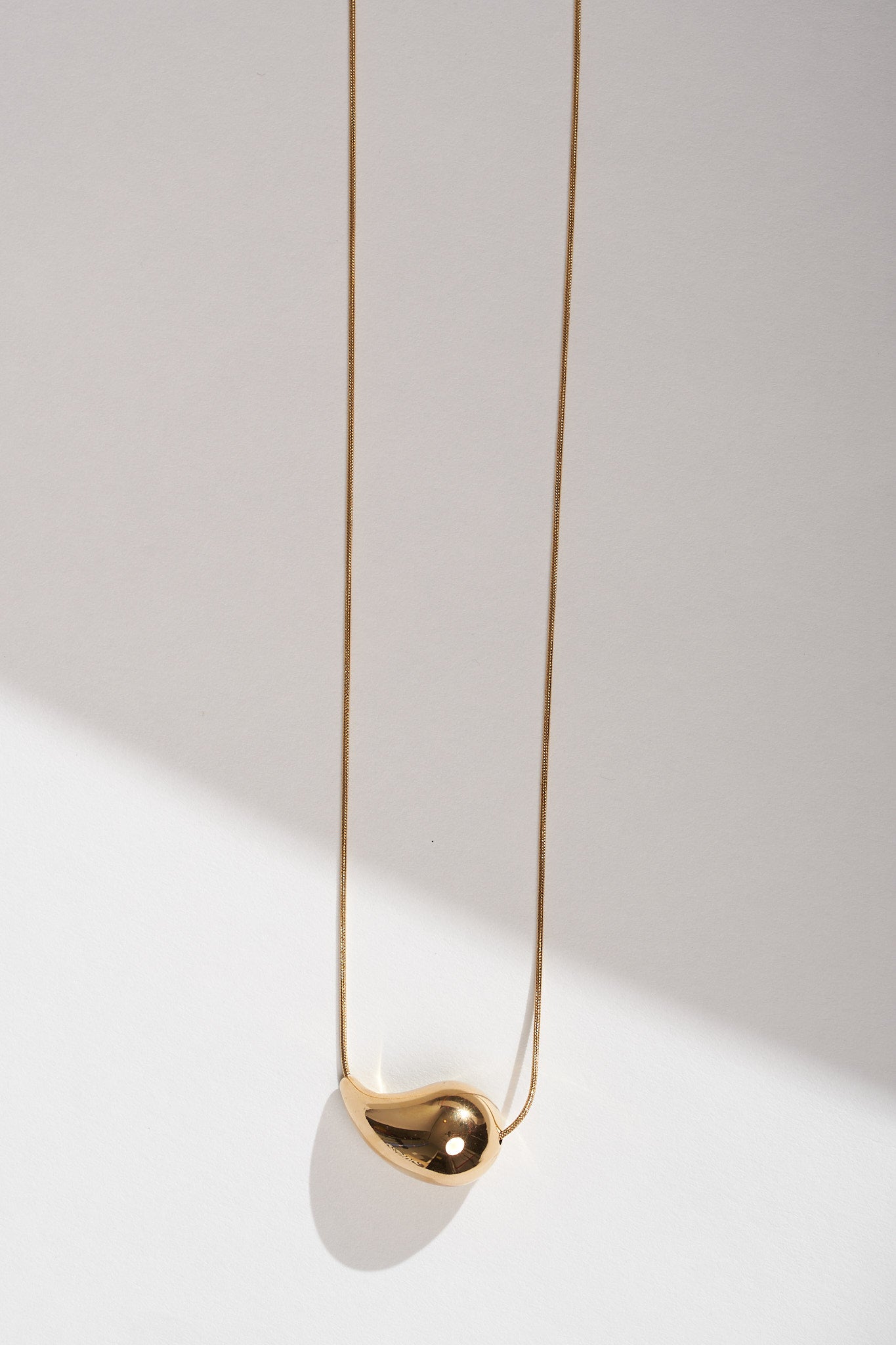 Tear Drop Pendant Necklace