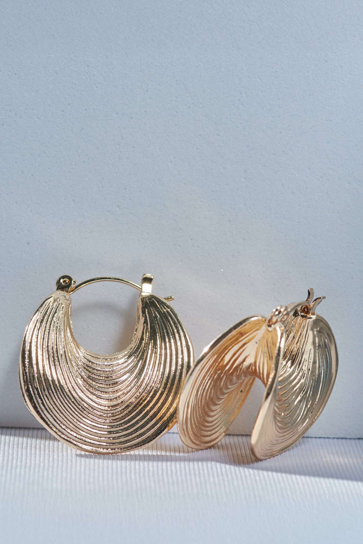 Mini Dayton Hoop Earrings