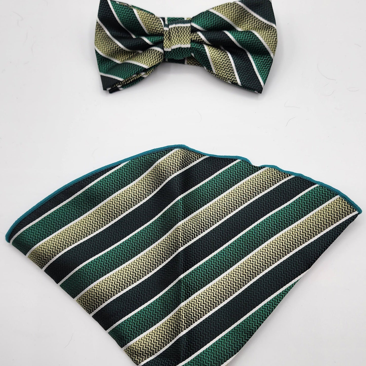 Pablo's Bow Tie & Handkerchief Set
