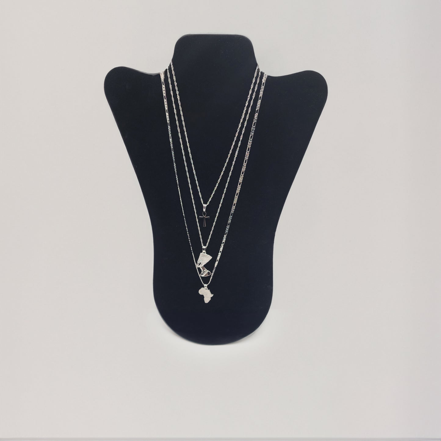 Queen Nefertiti 3 Layered Necklace Set