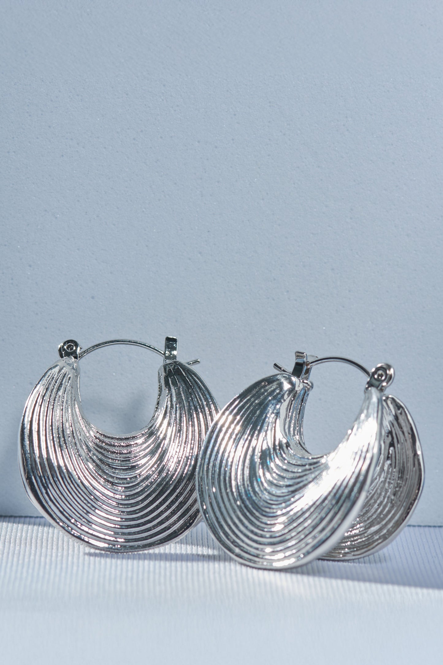 Mini Dayton Hoop Earrings