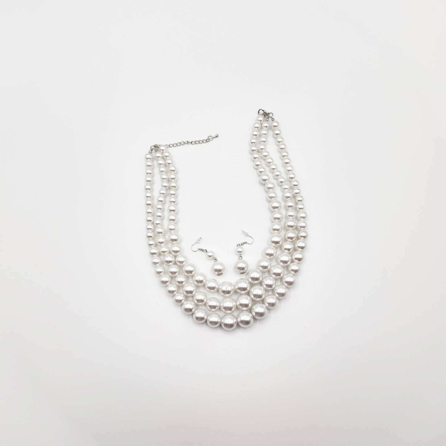 The Sassy White Pearl Set