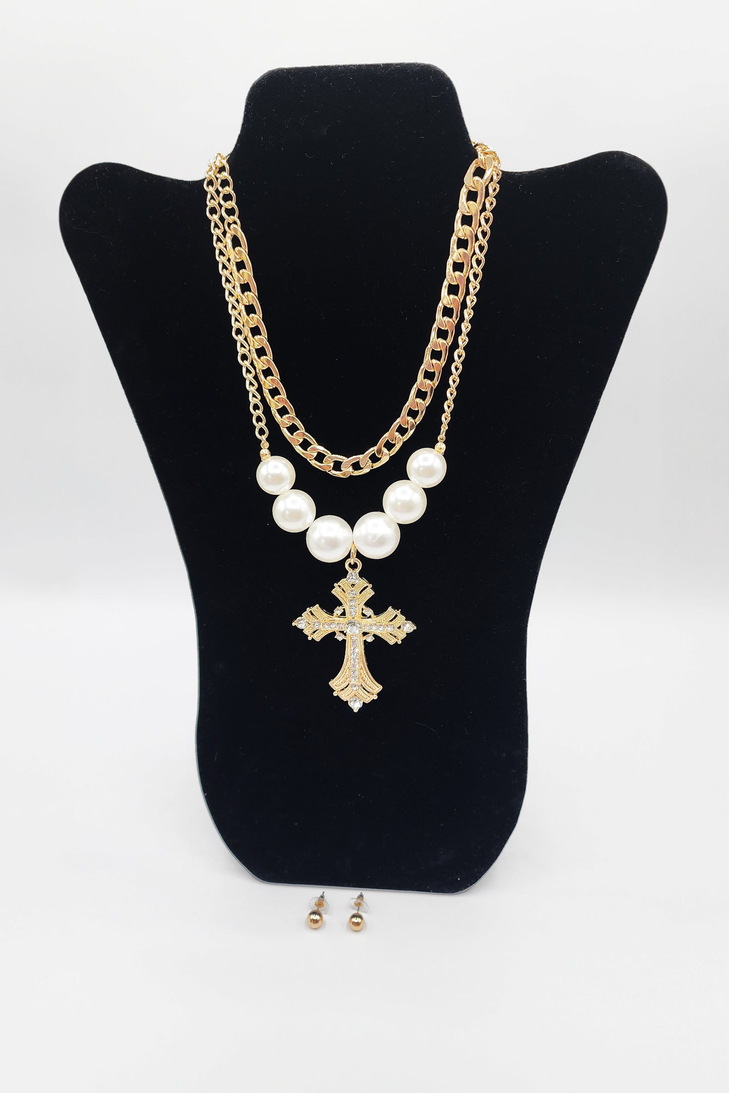 Layered Gold Cross Pearl set