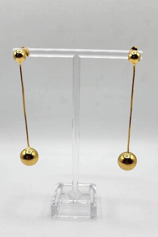 Drippy Drop Stud Earrings