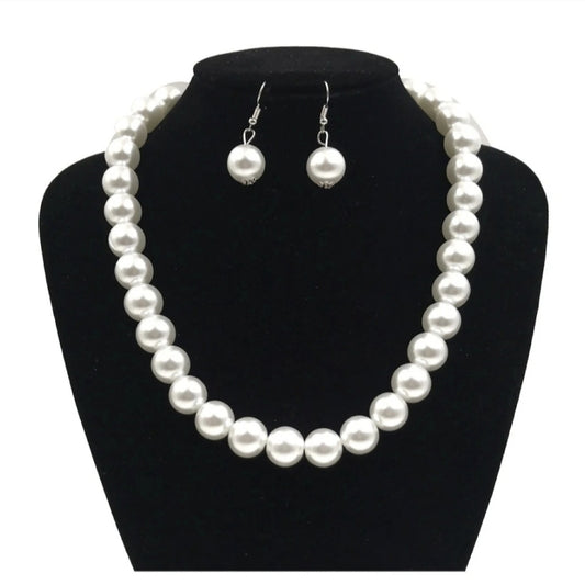 Single Strand White Pearl Necklace Set