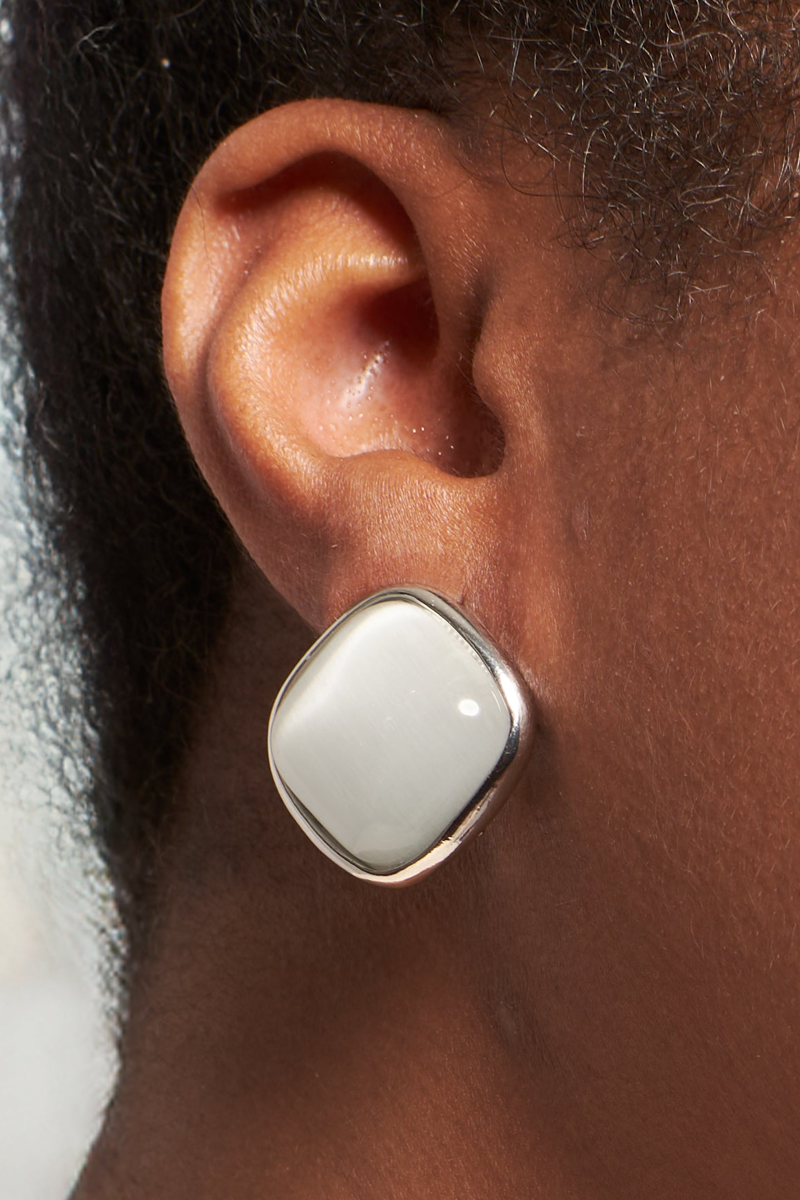 Lovey-Dovey Square Clip-On Earrings