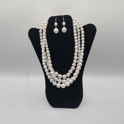 The Sassy White Pearl Set